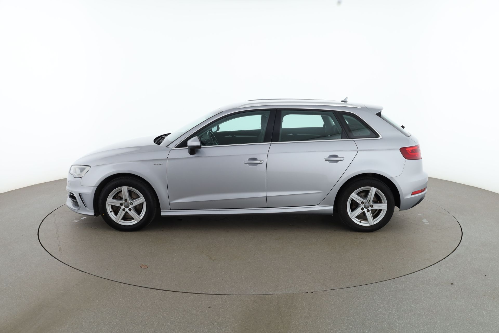Audi A3 e-Tron Ambition / PDC-Bak 2016, bild 2/10