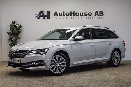 Škoda Superb iV Kombi Skoda Style Värmare Drag B-kamera Cockpit 4,99%