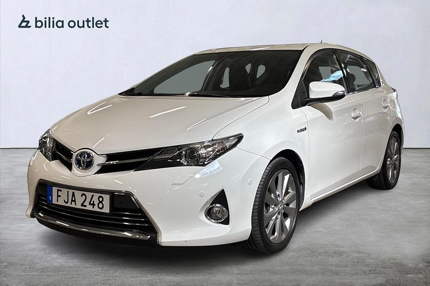 Bild 1 av Toyota Auris Hybrid e-CVT Executive 136hk Backkamera