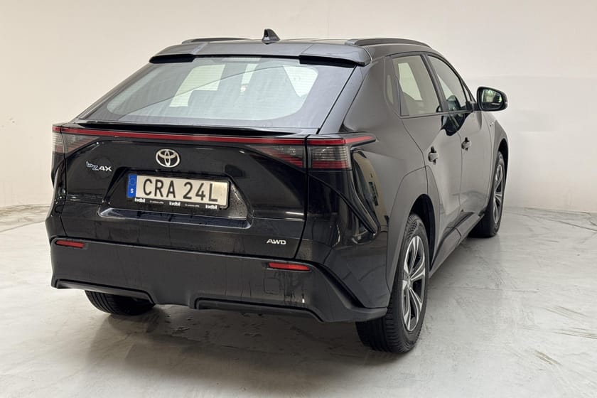 Bild 3 av Toyota bZ4X AWD (218hk)