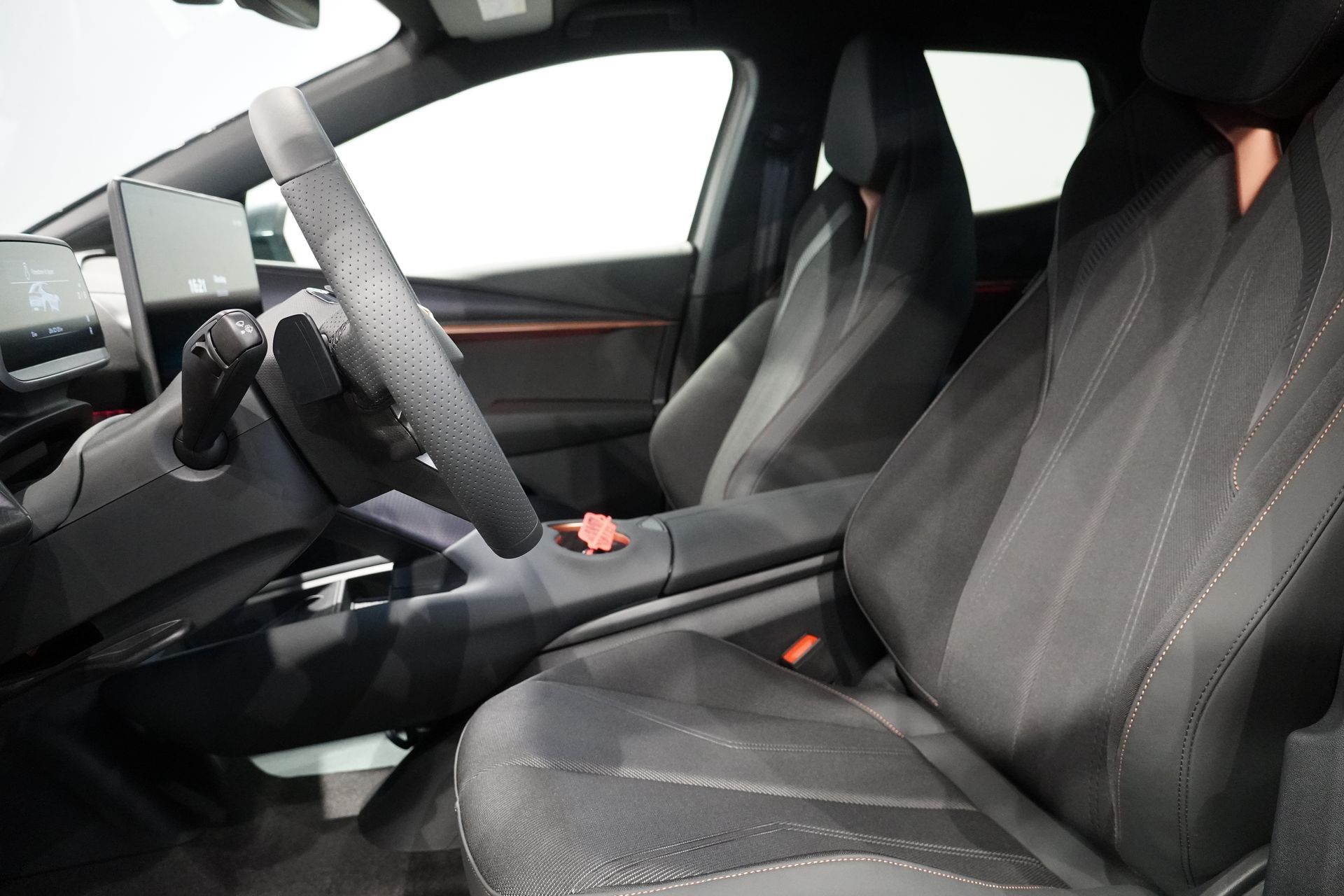 Cupra Tavascan 2025, kuva 2/10