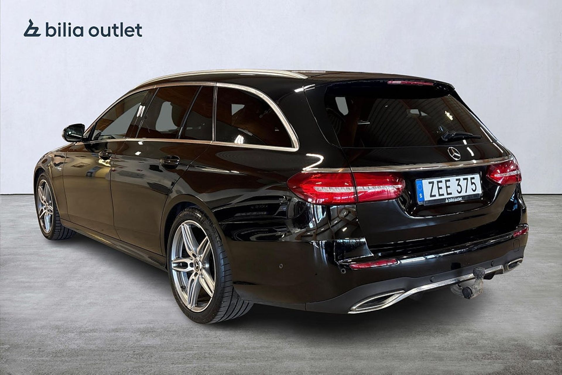 Mercedes-Benz E 220 T d 4M AMG / Pano 2018, bild 7/10