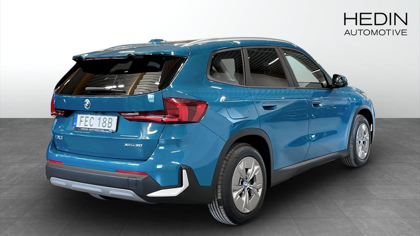 Bild 2 av BMW iX1 xDrive30 30e xDrive Elstol med minne H/K Massagestol Drag Rattvärme