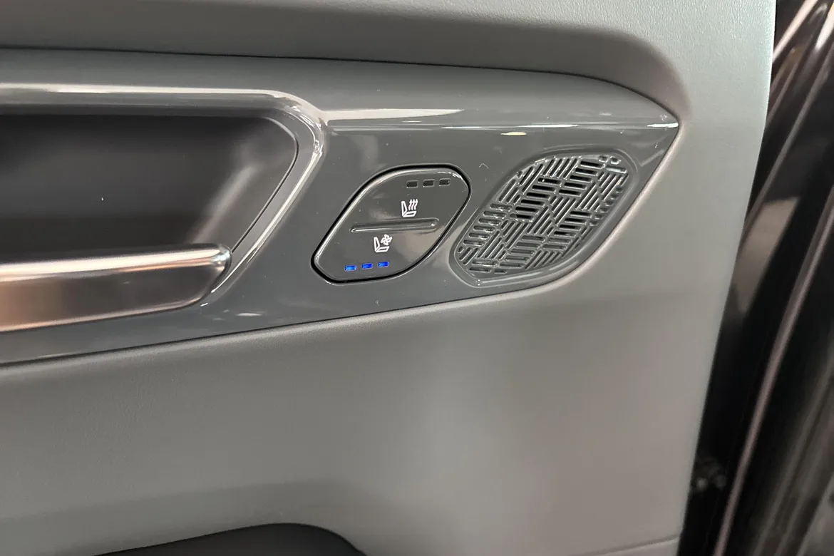 picture of a car