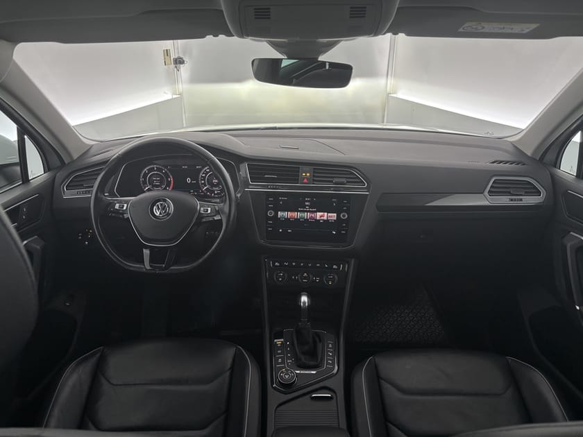 Bild 5 av Volkswagen Tiguan 2.0 190HK Backkamera/Dragkrok/El-Stolar/Carplay