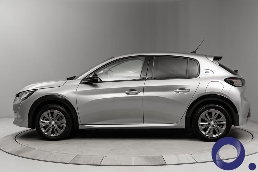 Bilde 2 av Peugeot e-208 Allure | Apple CarPlay | Ryggekamera