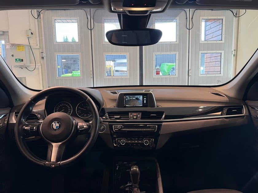 Bild 5 av BMW X1 xDrive20d Steptronic Sport line Drag B-kamera 190hk
