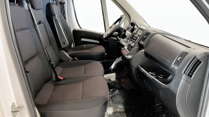 Bild 3 av Peugeot Boxer Van 335 2,2  BlueHDI