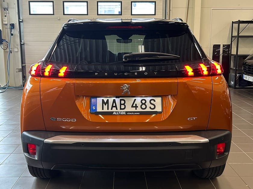 Bild 5 av Peugeot e-2008 GT 136hk 50kWh Kamera/Navi/Pano