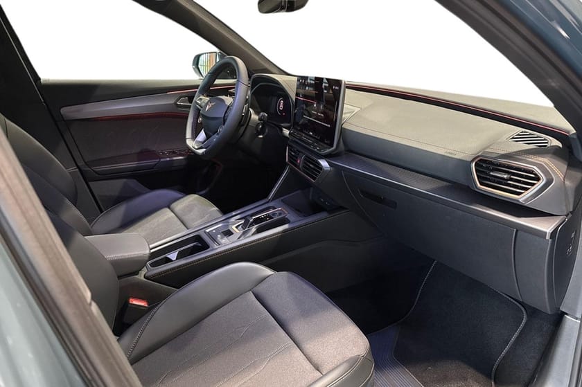 Bild 5 av CUPRA Formentor 1.5 eTSI 150 hk/DRAG/B-kam