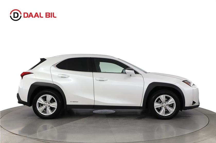 Bild 5 av Lexus UX 250h CVT 184HK COMFORT TEKNIKPAKET B-KAMERA RATTVÄRM