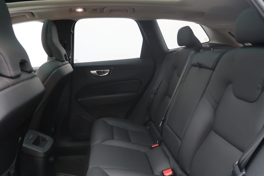 Bild 5 av Volvo XC60 Recharge T6 Ultimate Dark/Pano/360K/H&K