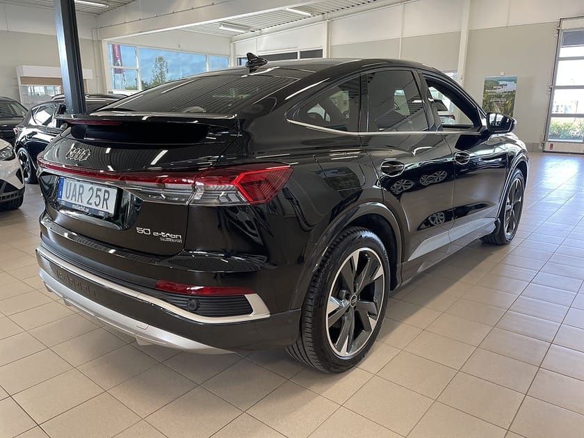 Bild 5 av Audi Q4 50 Sportback e-tron quattro S-line / Drag / HUD