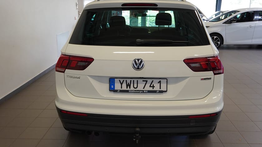 Bild 4 av Volkswagen Tiguan 2.0 TDI/4Motion/INFÄLLBAR DRAG/B-KAMERA/ELBAKLUCKA