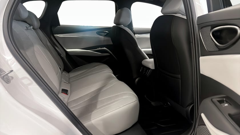 Bild 5 av BYD Seal 6 Touring DM-I COMFORT