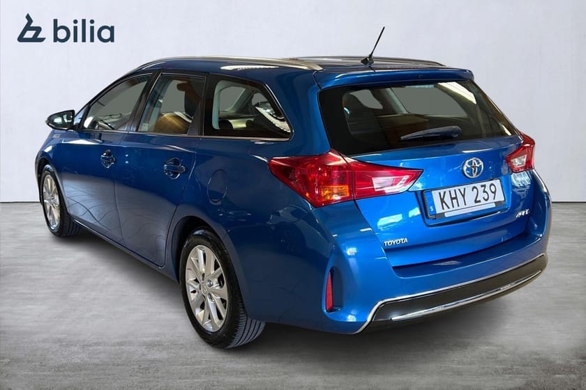 Bild 2 av Toyota Auris Touring Sports 1.6 MAN ACTIVE MOTORVÄRMARE VINTERHJUL