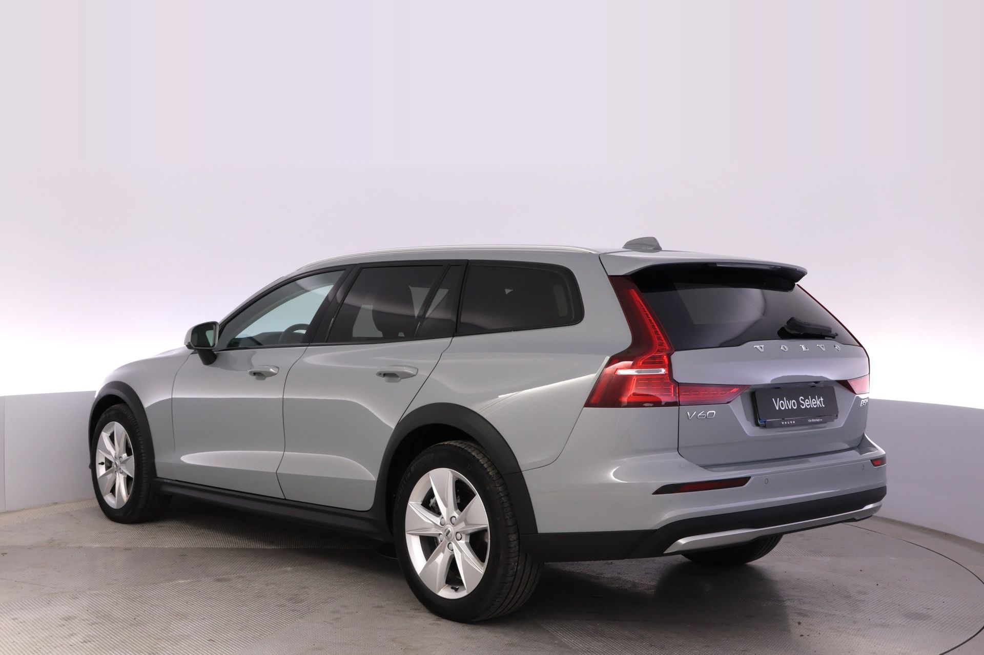 Volvo V60 Cross Country 2024, bild 3/10