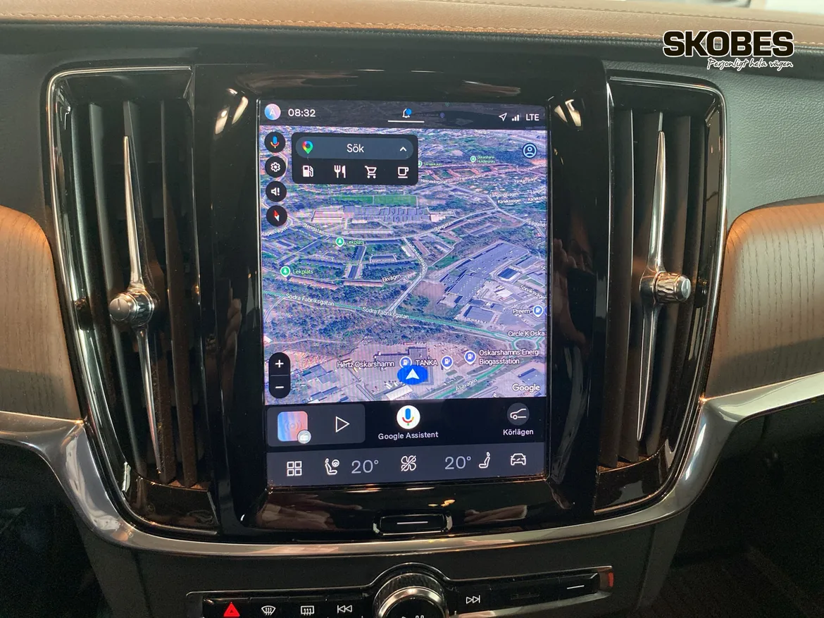 Volvo V90 Cross Country