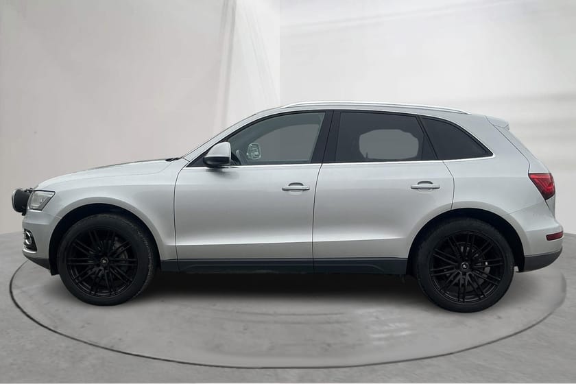 Bild 2 av Audi Q5 2.0 TDI quattro (177hk) Parkeringsvärmare Drag