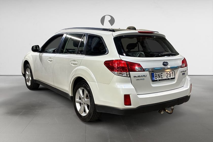 Bild 5 av Subaru Outback 2.0 150 HK AUT 4WD BUSINESS DRAG M&K B-KAMERA NYSERV