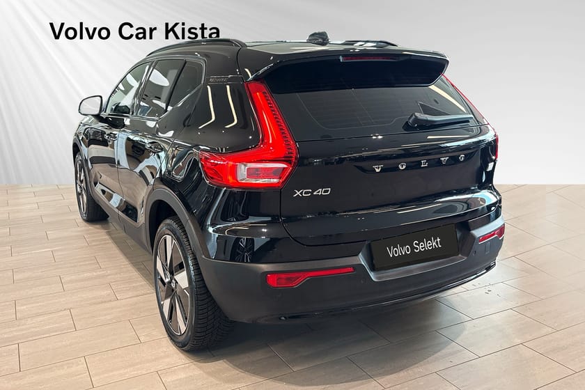 Bild 4 av Volvo XC40 Recharge Extended Range Plus Drag B-Kamera