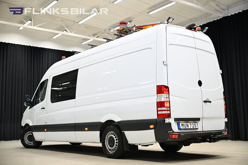 Bild 4 av Mercedes-Benz Sprinter 316 BlueTEC Skåpbil Maxi|Automat|Dubbelhytt|Drag|Värmare|Uppvärmt-skåp