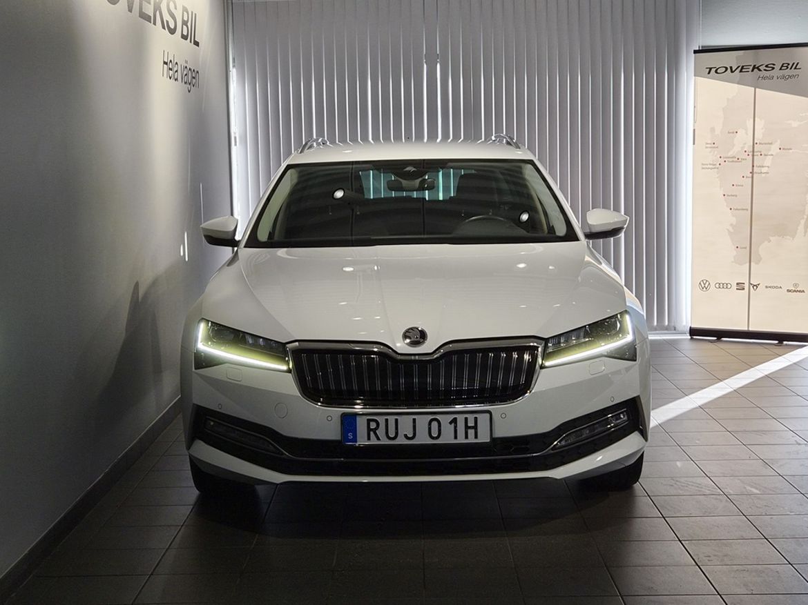 Škoda Škoda Superb iV Kombi — bild 2