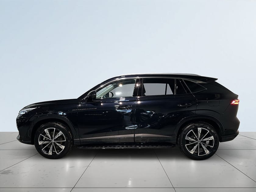 Bild 4 av MG HS PHEV Luxury 360° GPS Pvärm Elbaklucka Skinn SoV MOMS