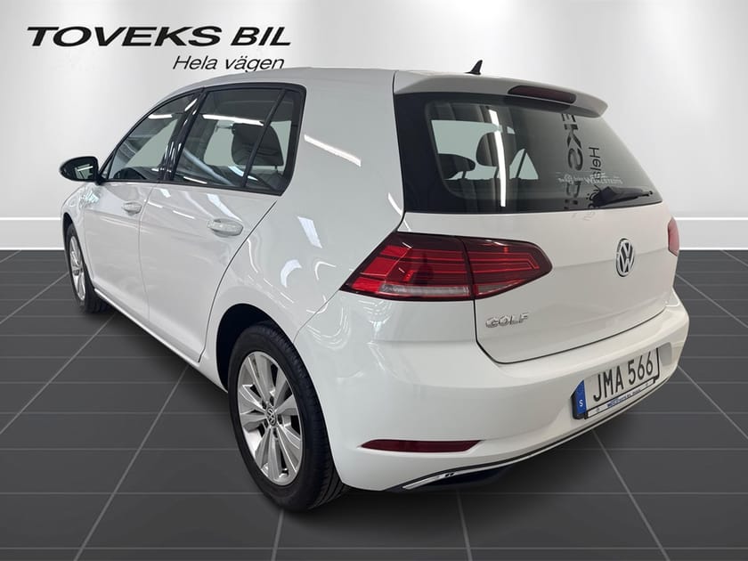 Bild 2 av Volkswagen Golf 1,0 TSI 110 Hk Apple Carplay