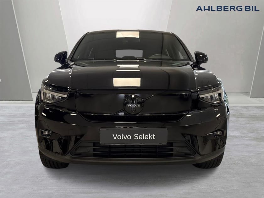 Bild 1 av Volvo EC40 Single Motor Extended Range OUTLET - M R Ultra Black Edt⚪️ Parkeringskamera 360, HarmanKardon, Google Maps, Apple Carplay