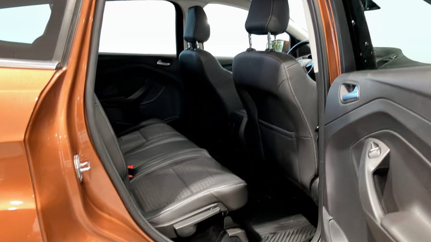 Bild 5 av Ford Kuga 1.5 EcoBoost Manuell, 150hk | Backkamera |