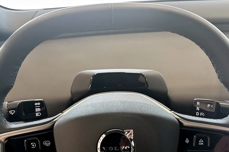 Volvo EX30 Cross Country Twin Motor Performance