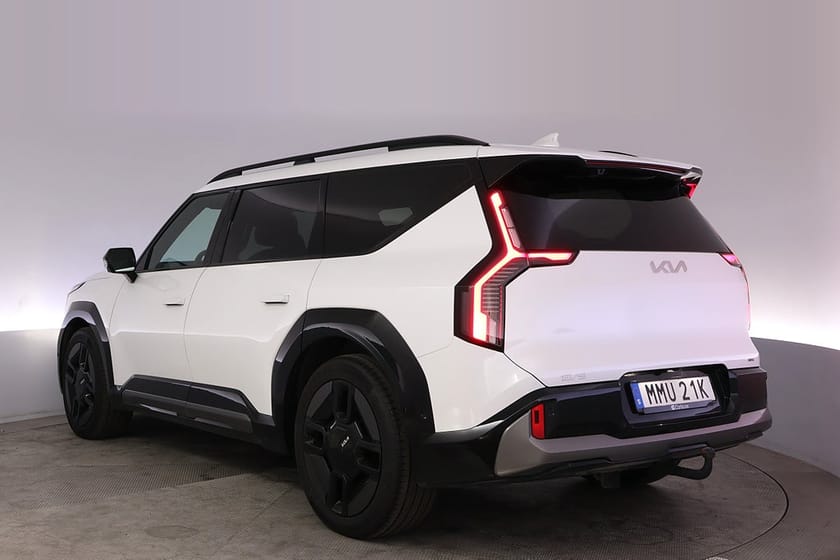 Bild 4 av Kia EV9 AWD GT-line 7-sits Pano Drag Meridian 360 HuD V-hjul