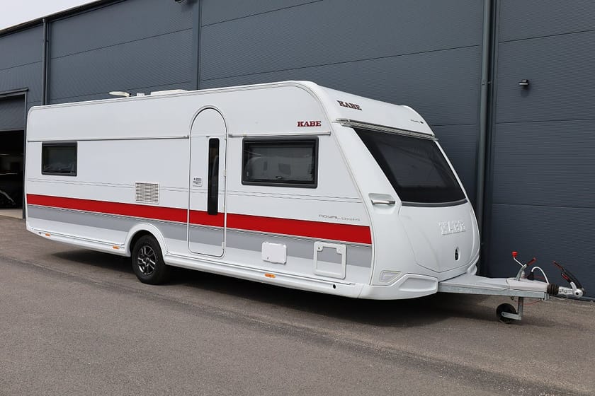 Bild 1 av Kabe Trailer Royal 630 GLE KS B2 *Långbäddar* uttagen 2022