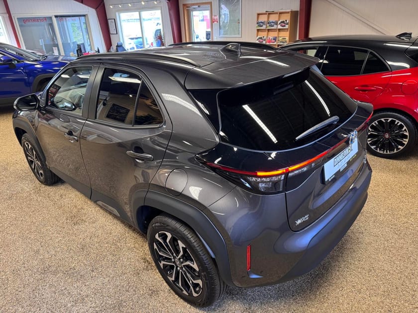 Bilde 3 av Toyota Yaris Cross Hybrid AWD-i