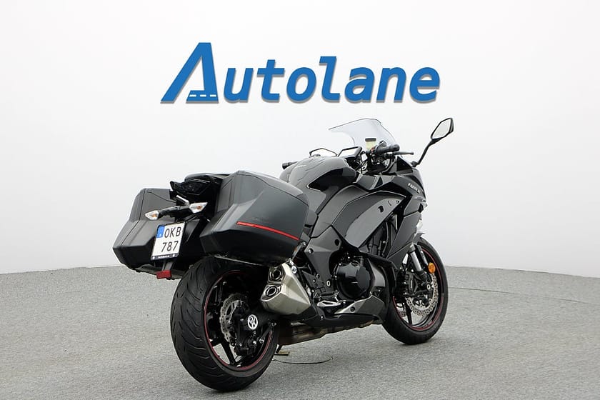 Bild 5 av Kawasaki Ninja Z1000SX *Nyservad, Sidoväskor