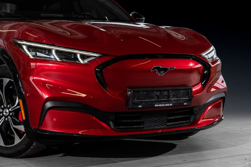 Bilde 2 av Ford Mustang Mach-E Long Range AWD LR|AWD|Tekno+|Pano|B&O|360|Topputstyrt!|Innbytte