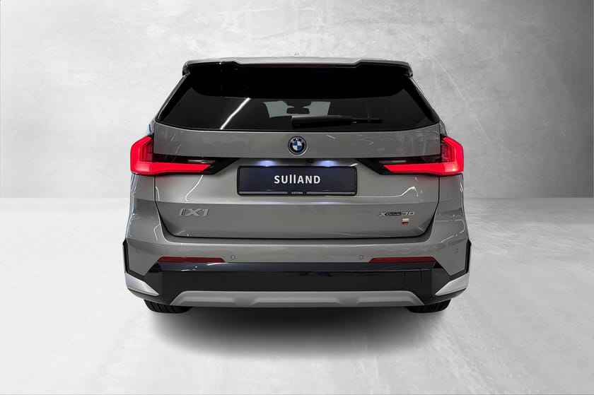 Bilde 4 av BMW iX1 xDrive30 Harman Kardon / HUD / Memory/ krok