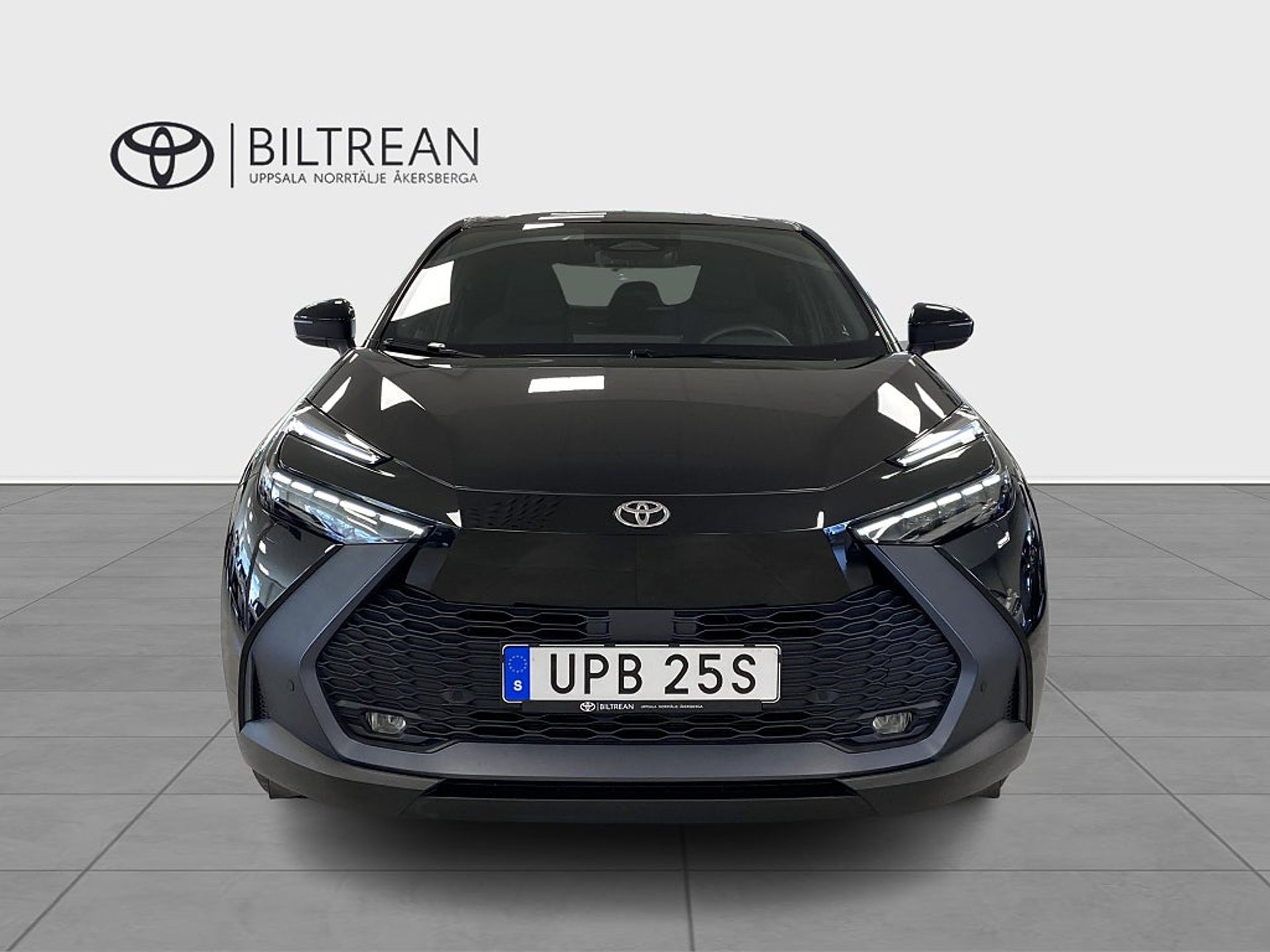 Toyota C-HR 2025, photo 5/10