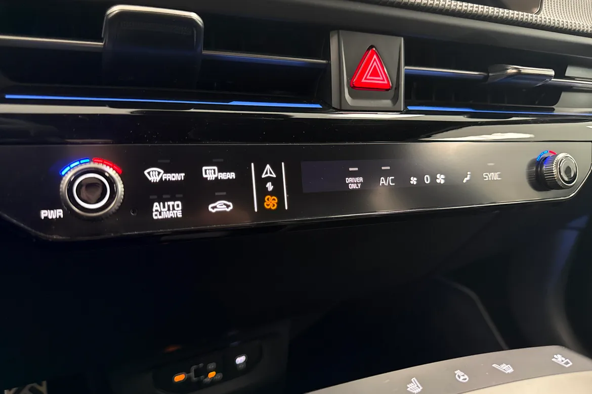 picture of a car