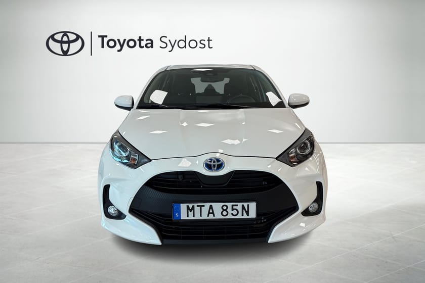 Bild 5 av Toyota Yaris Hybrid 5d. Active Automat Rattvärme Backkamera mm