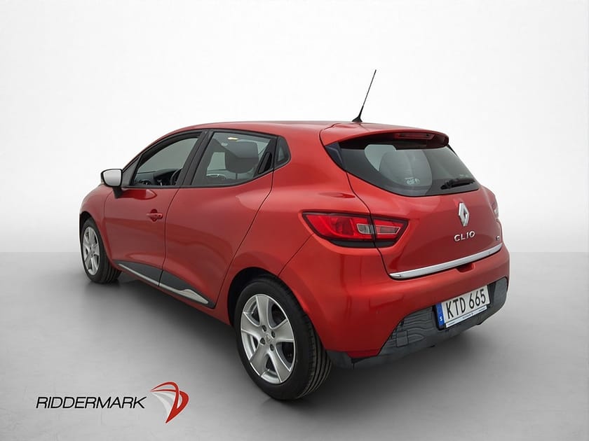 Bild 3 av Renault Clio 0.9 TCe 90hk Navi Farthållare 1 Brukare 0,45l/