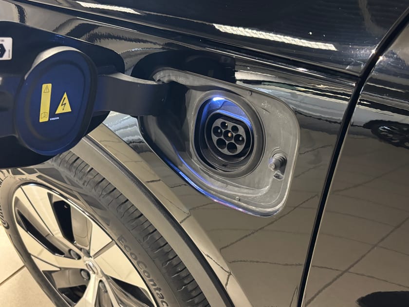Bild 3 av Volvo XC40 Recharge T4 Core Bright | Dragkrok |