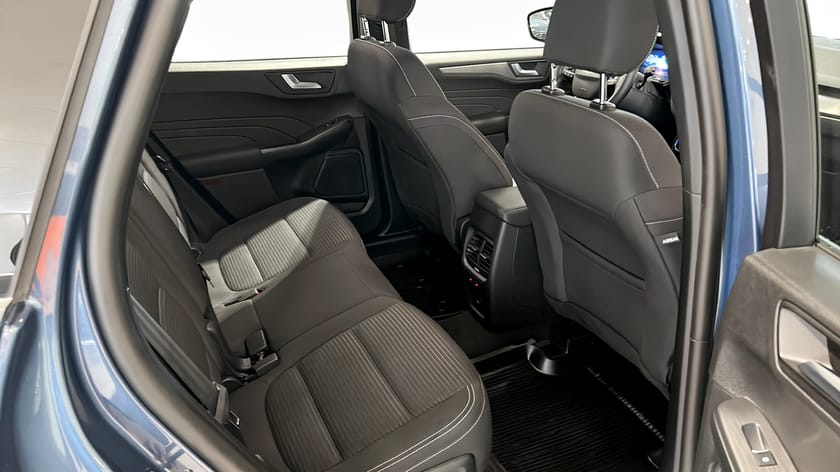 Bild 5 av Ford Kuga Plug-In Hybrid 2,5 PHEV 225Hk Titanium