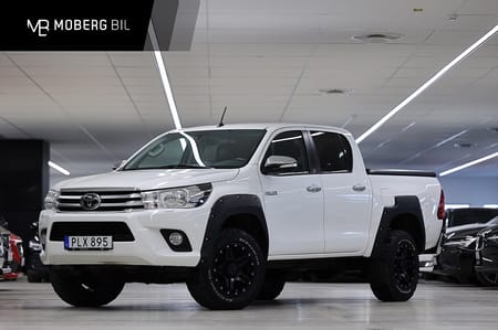 Toyota Hilux Dubbelhytt 2.4 AWD 150hk Invicible Drag Flaklock