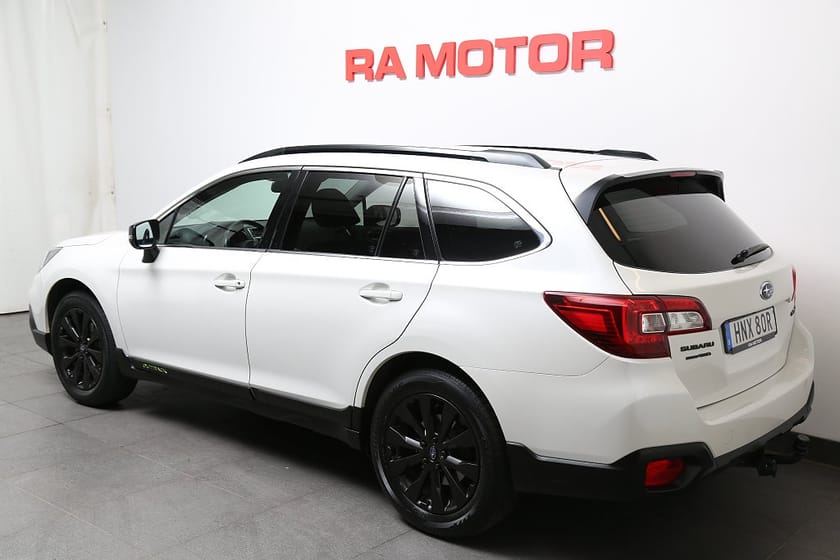 Bild 4 av Subaru Outback 2,5i Northern Light AWD Aut H/K Taklucka Motorv Drag