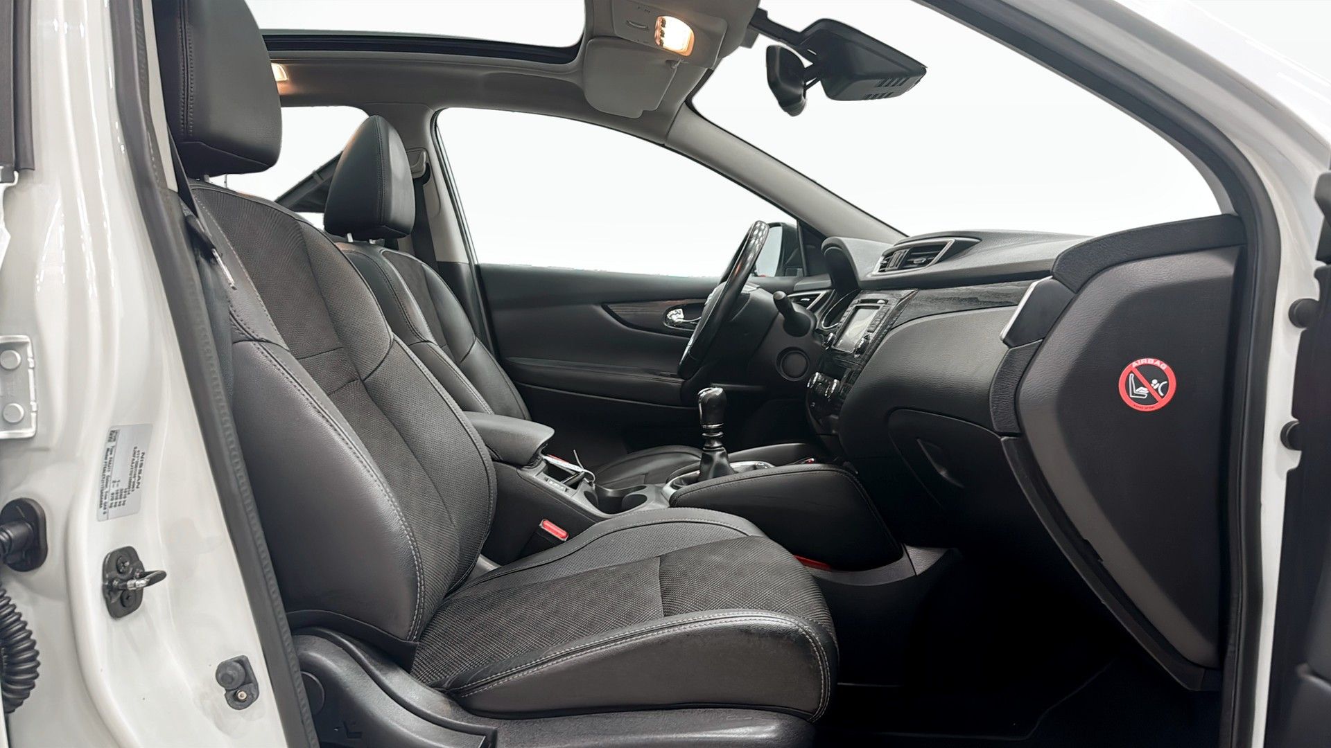 Nissan Qashqai 1.5 dCi 2014, photo 3/27