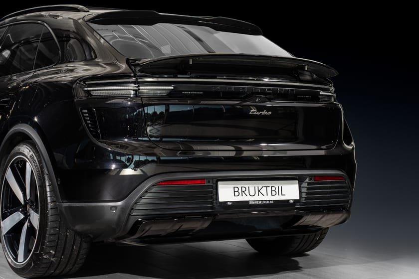 Bilde 3 av Porsche Macan Turbo 639hk | Burmester | Bakaksel | HUD | 22' | Pass.Display