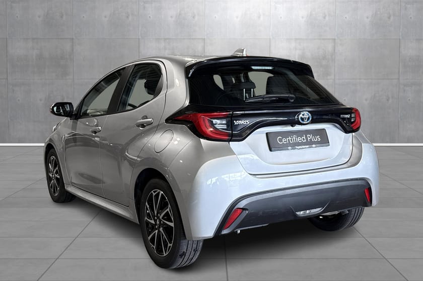 Bilde 3 av Toyota Yaris Hybrid / / Active Tech / 1 eier /