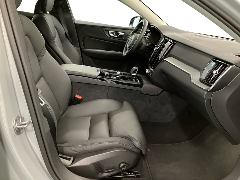 Bild 5 av Volvo V60 T6 Plus Dark Nordic Edition